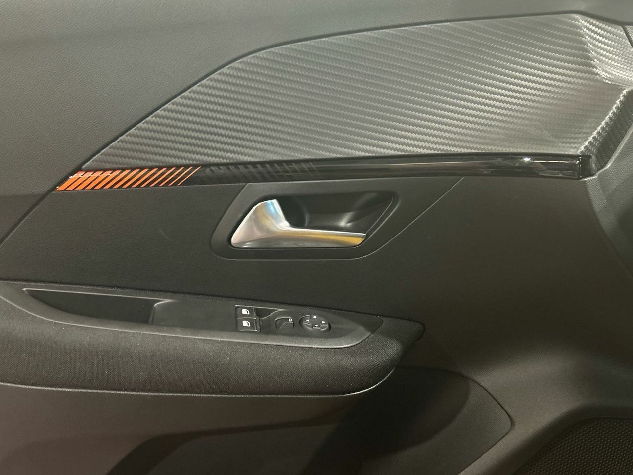 Peugeot 208 Eléctrico Active 100 kW (136 CV) - foto 19