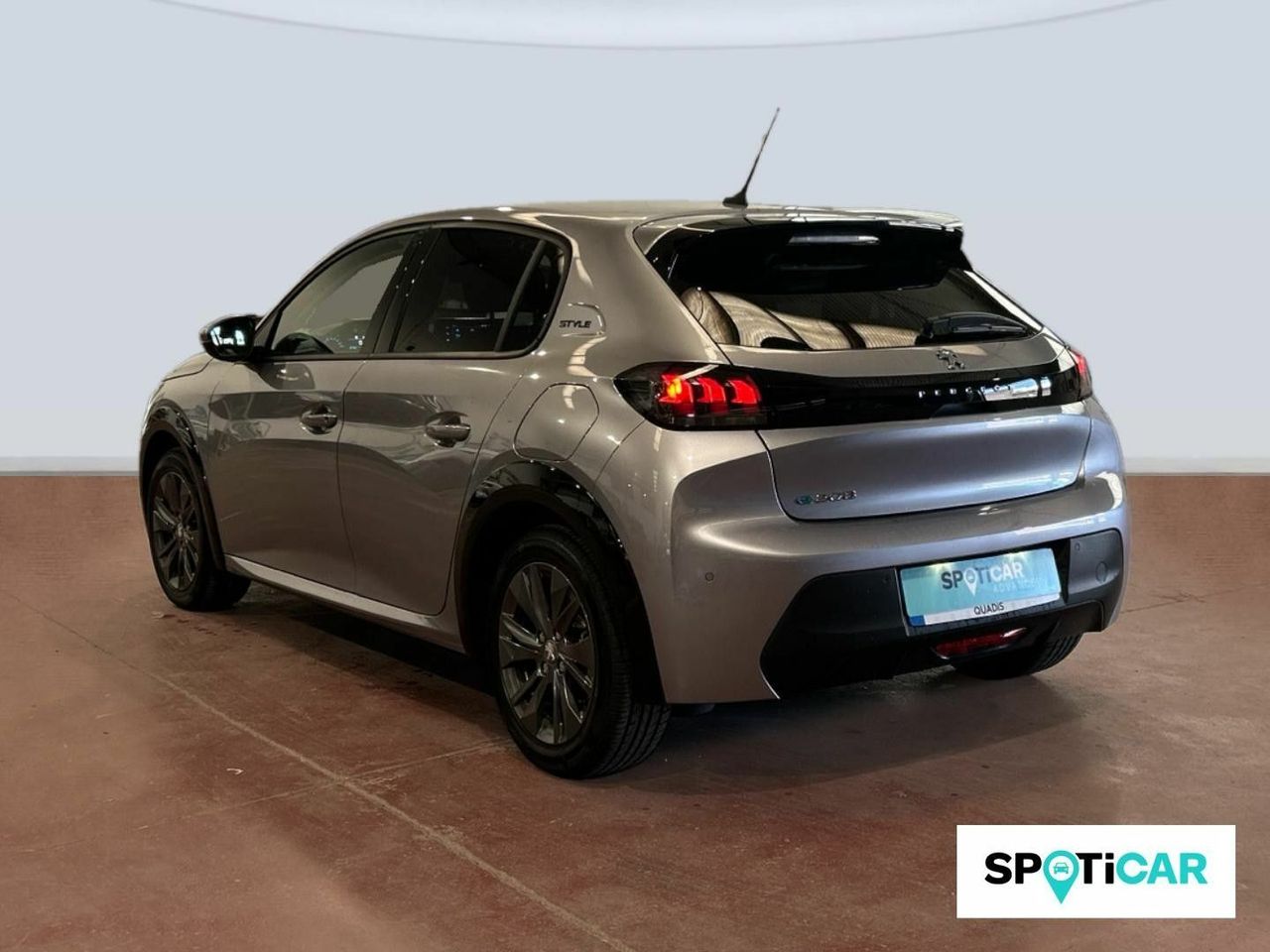 Peugeot 208 Eléctrico Style 100 kW (136 CV) - foto 7