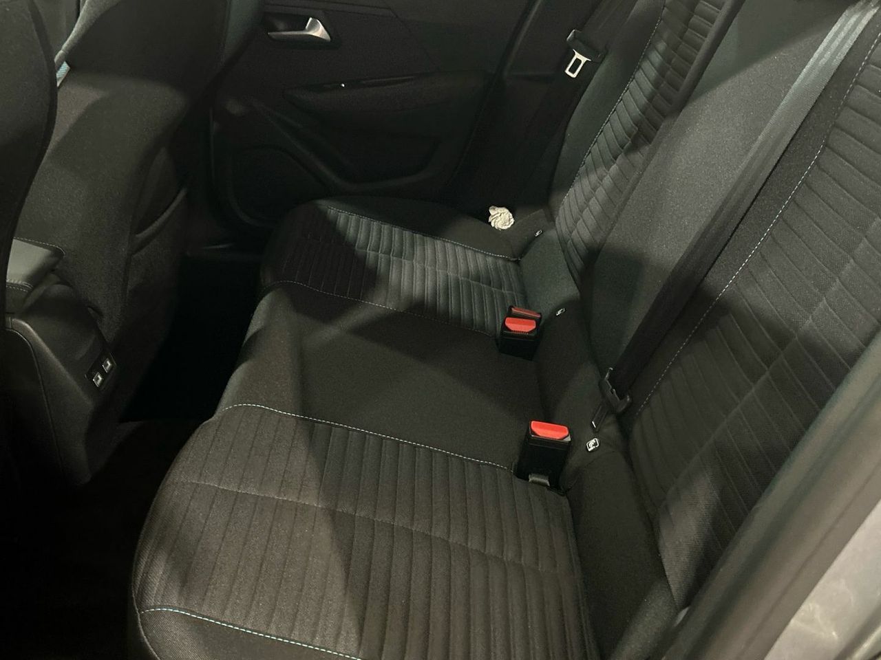 Peugeot 208 Eléctrico Style 100 kW (136 CV) - foto 12