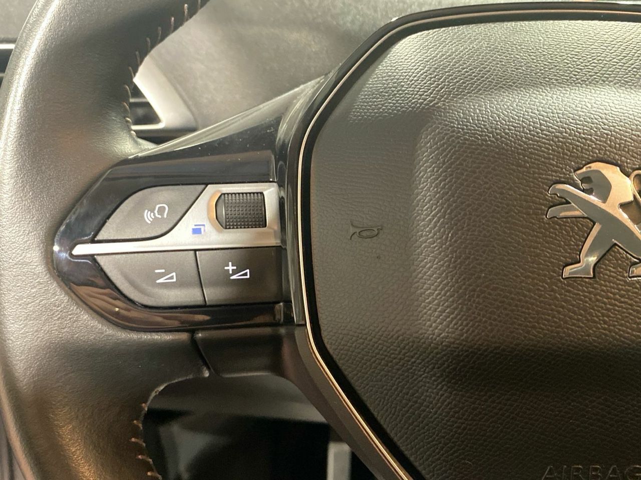 Peugeot 3008 PureTech 130 S&S Active 96 kW (130 CV) - foto 20