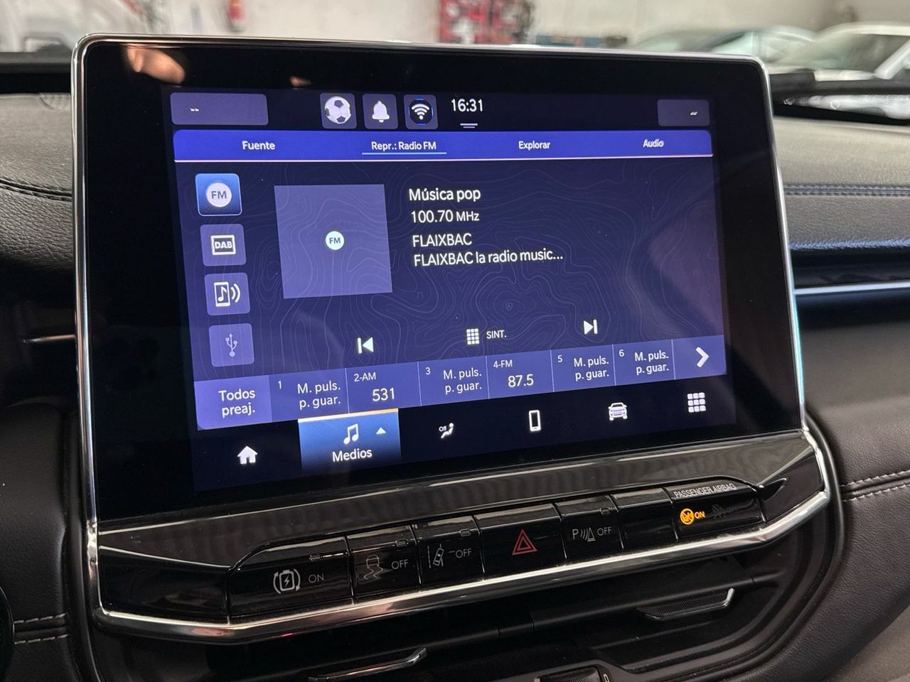 Jeep Compass 1.3 PHEV Limited AWD AT 140 kW (190 CV) - foto 27