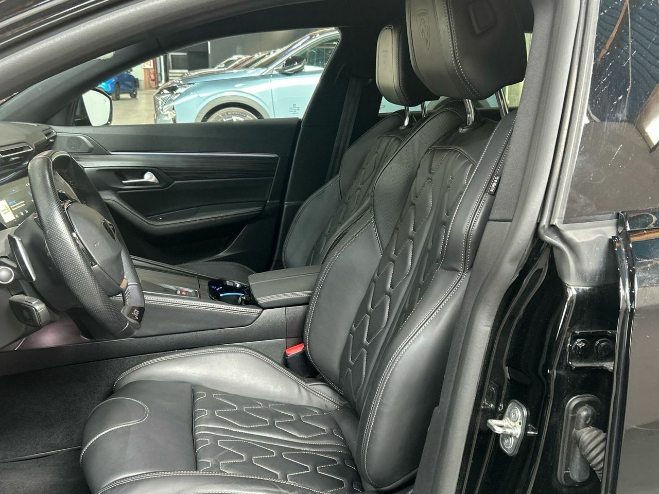 Peugeot 508 PureTech 130 S&S GT PackEAT8 96 kW (130 CV) - foto 11