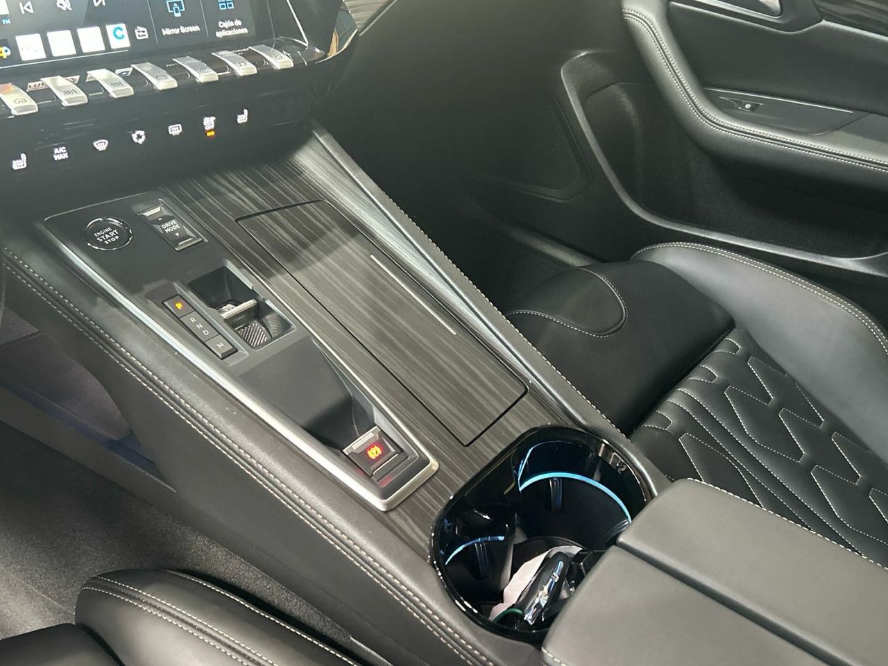 Peugeot 508 PureTech 130 S&S GT PackEAT8 96 kW (130 CV) - foto 14