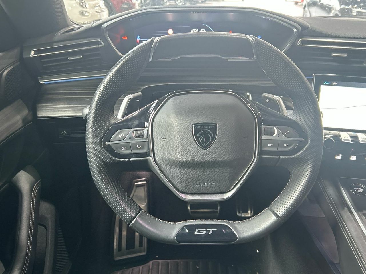 Peugeot 508 PureTech 130 S&S GT PackEAT8 96 kW (130 CV) - foto 9