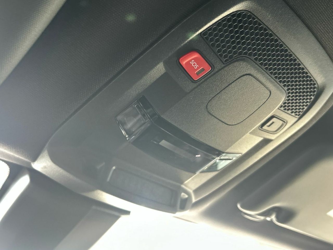 Peugeot 508 PureTech 130 S&S GT PackEAT8 96 kW (130 CV) - foto 18