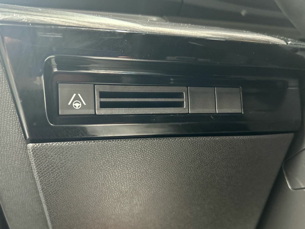 Peugeot 508 PureTech 130 S&S GT PackEAT8 96 kW (130 CV) - foto 26