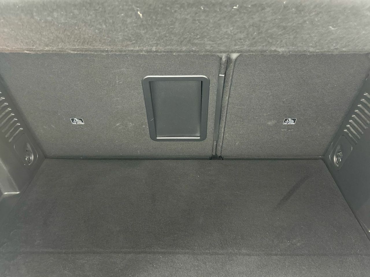 Peugeot 3008 Hybrid 225 Allure e-EAT8 165 kW (225 CV) - foto 6