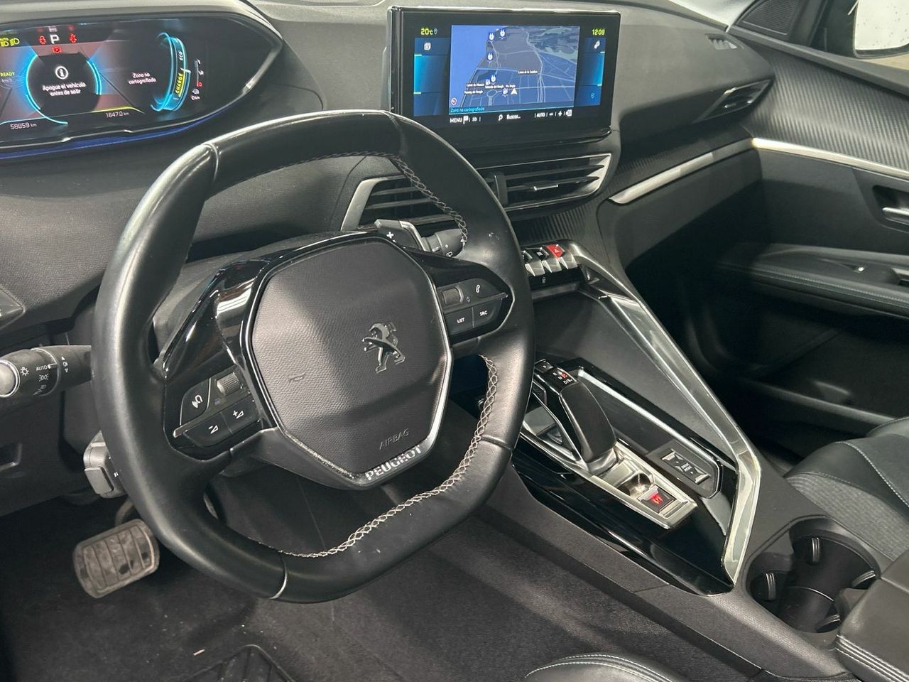 Peugeot 3008 Hybrid 225 Allure e-EAT8 165 kW (225 CV) - foto 21