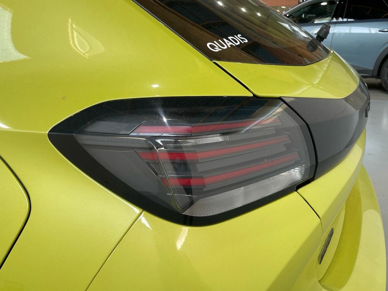 Peugeot 208 PureTech 100 Active 75 kW (100 CV) - foto 17