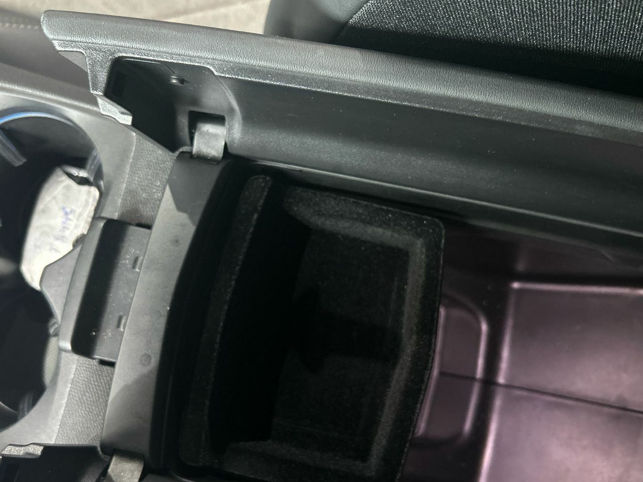 Peugeot 3008 Hybrid 300 GT e-EAT8 221 kW (300 CV) - foto 66