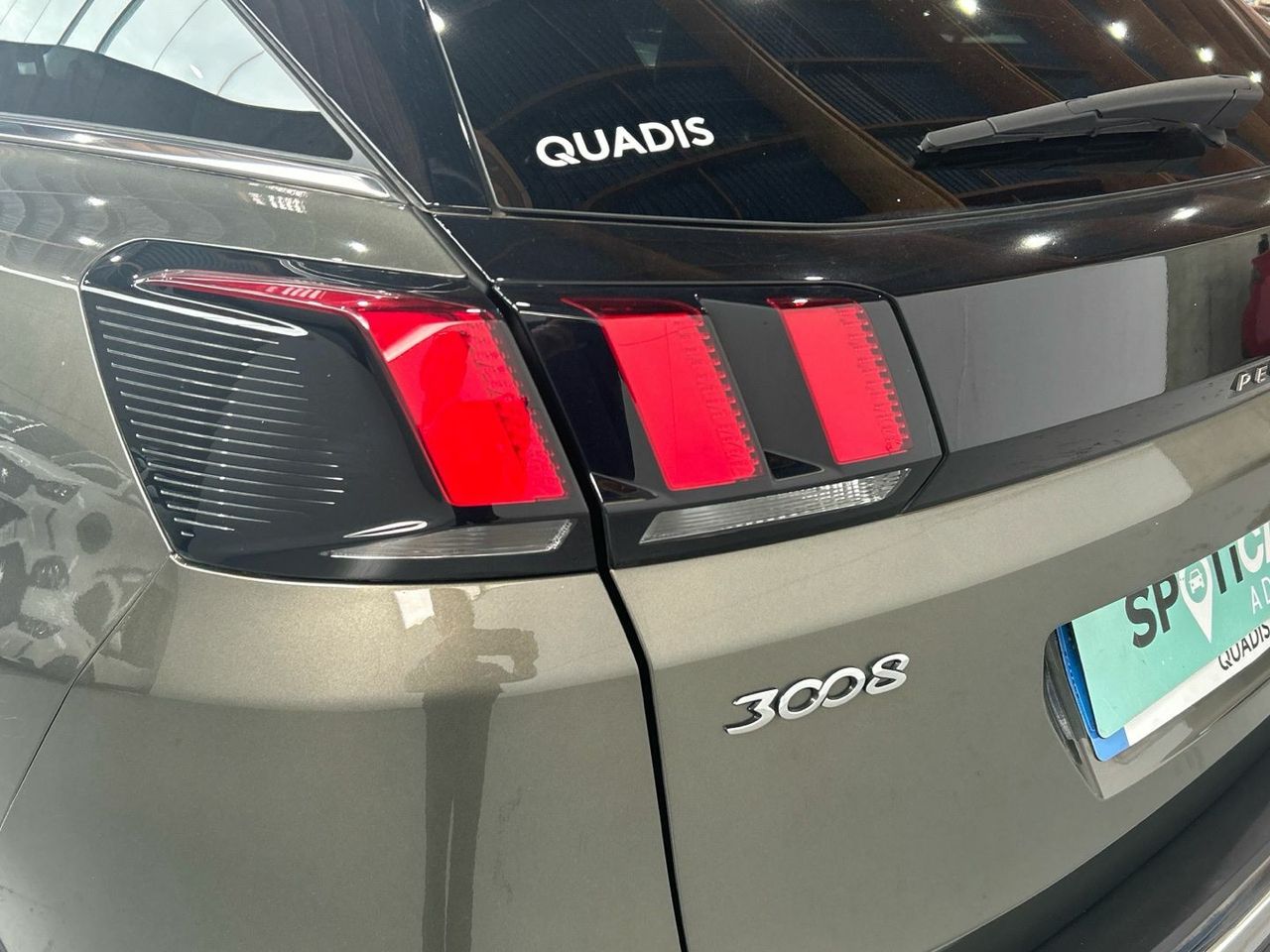 Peugeot 3008 Hybrid 300 GT e-EAT8 221 kW (300 CV) - foto 17