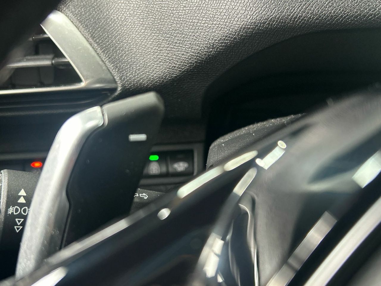 Peugeot 3008 Hybrid 300 GT e-EAT8 221 kW (300 CV) - foto 38