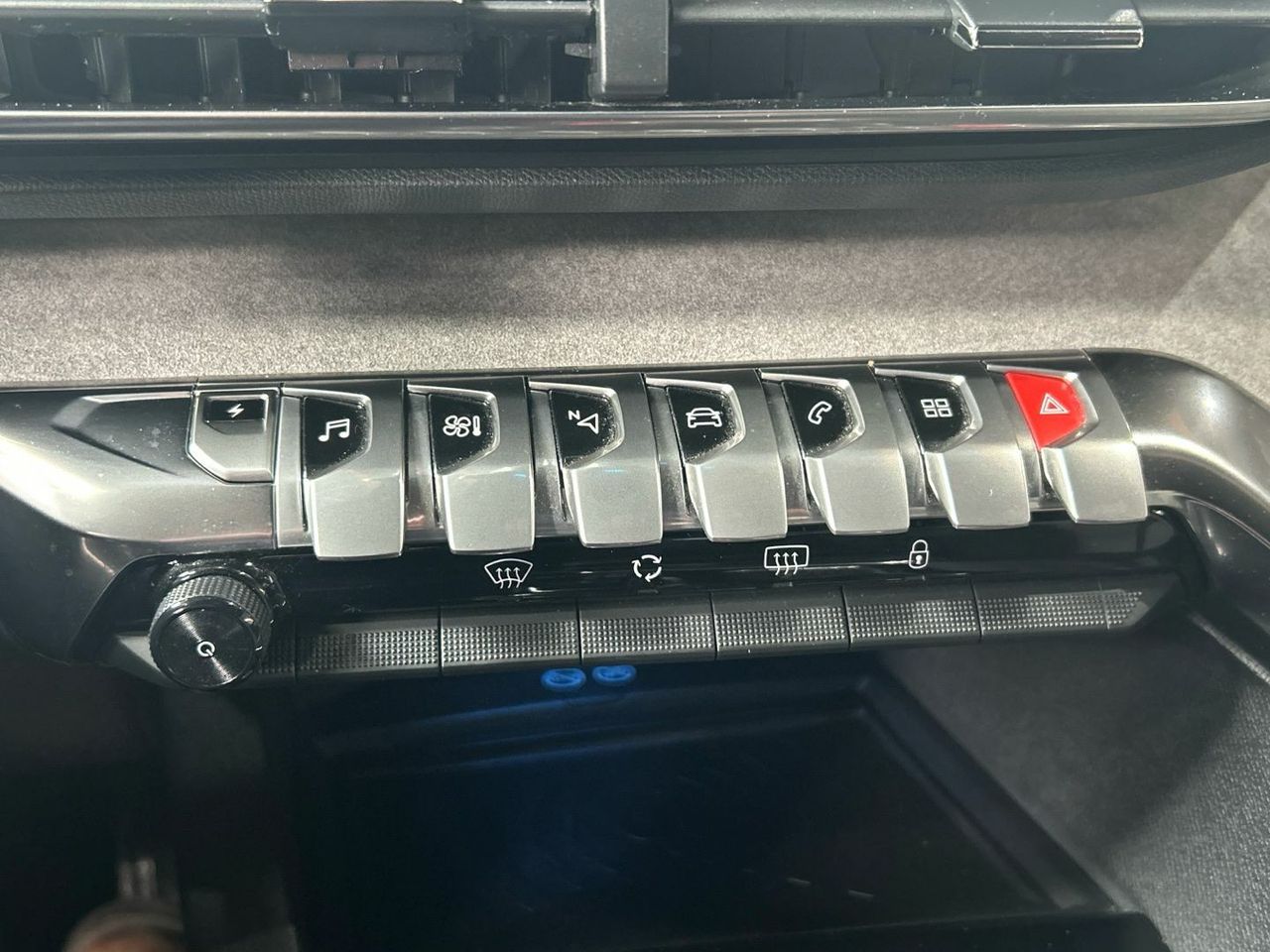 Peugeot 3008 Hybrid 300 GT e-EAT8 221 kW (300 CV) - foto 51