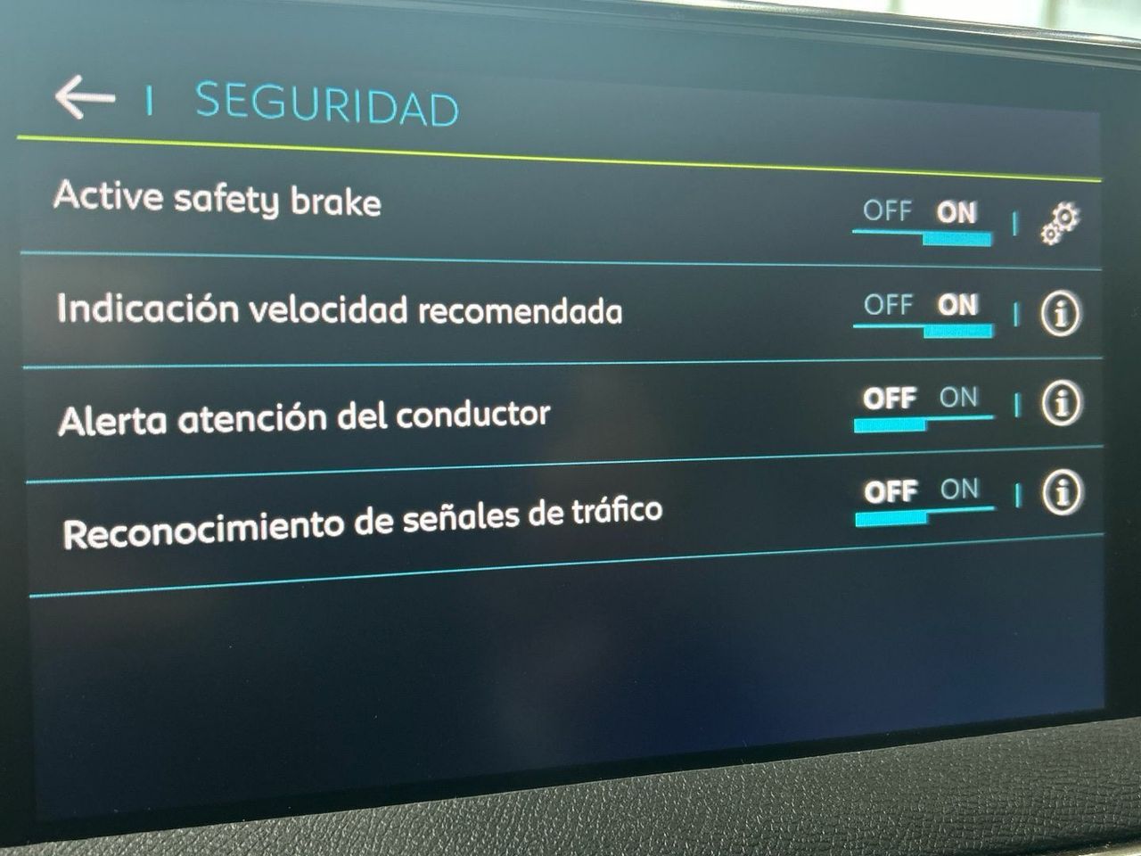 Peugeot 3008 Hybrid 300 GT e-EAT8 221 kW (300 CV) - foto 60