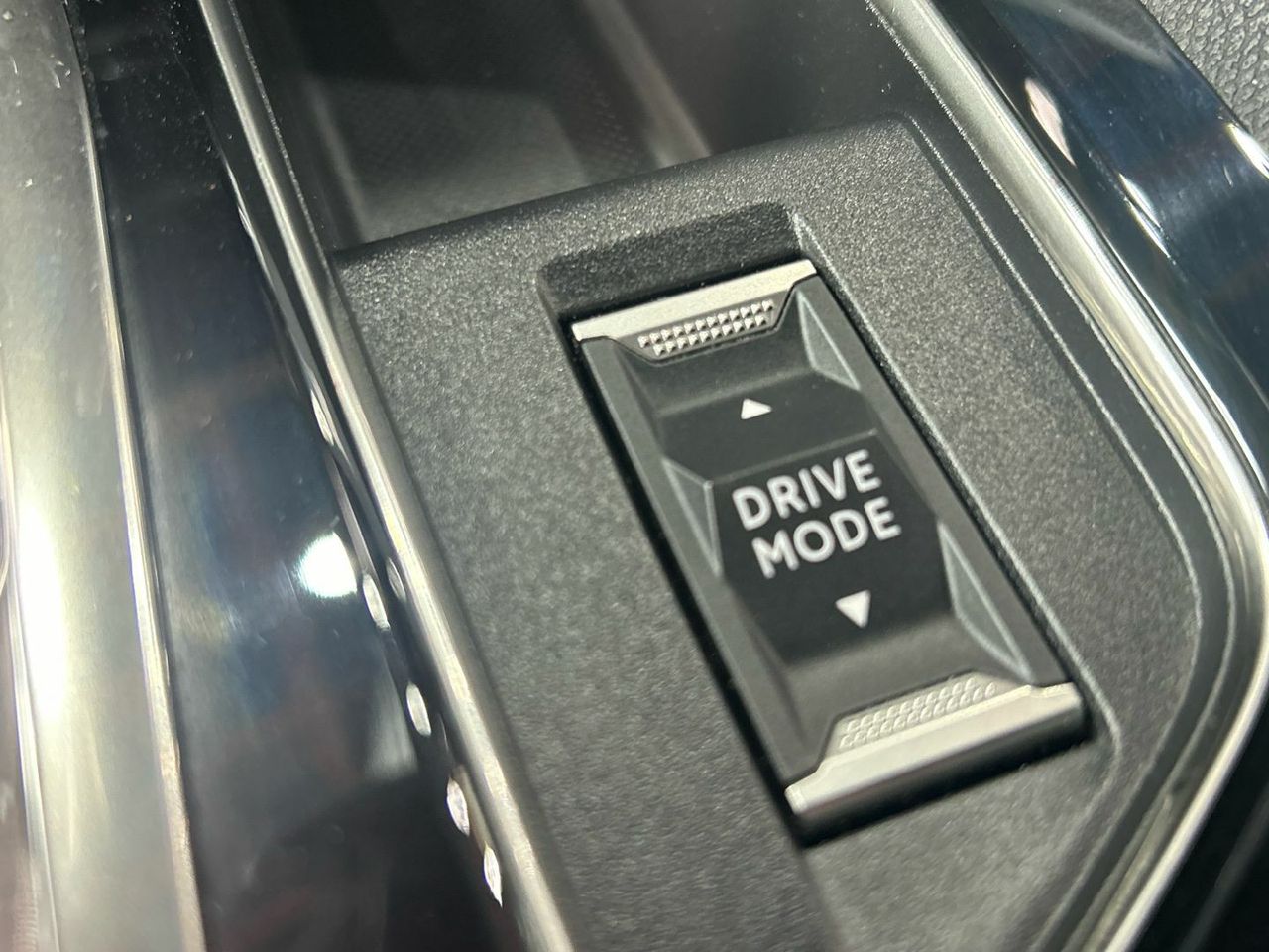 Peugeot 3008 Hybrid 300 GT e-EAT8 221 kW (300 CV) - foto 48