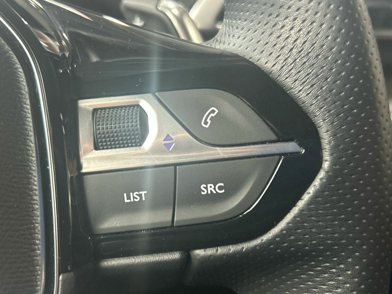 Peugeot 3008 GT Hybrid eDCS6 100 kW (136 CV) - foto 55