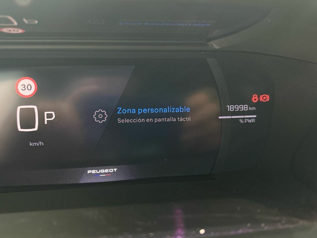 Peugeot 208 GT Hybrid eDCS6 100 kW (136 CV) - foto 45