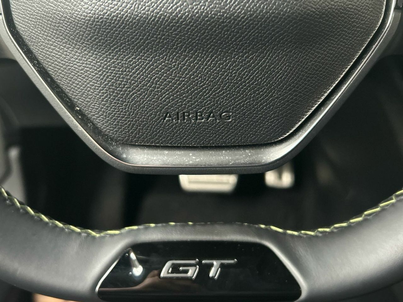 Peugeot 208 GT Hybrid eDCS6 100 kW (136 CV) - foto 28