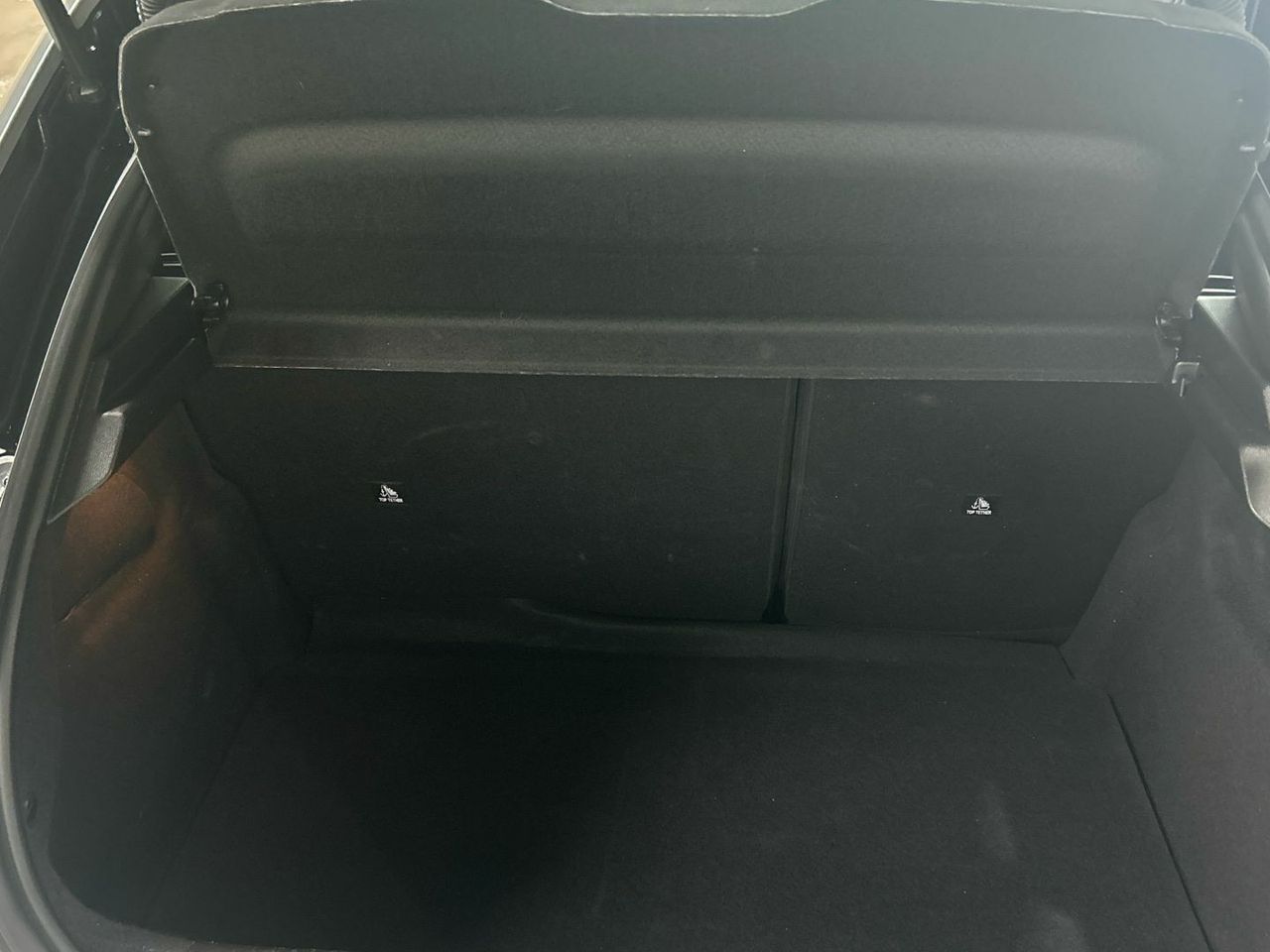 Peugeot 208 GT Hybrid eDCS6 100 kW (136 CV) - foto 6