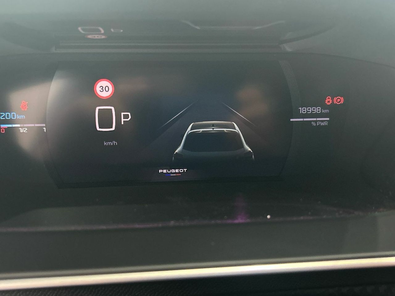 Peugeot 208 GT Hybrid eDCS6 100 kW (136 CV) - foto 43