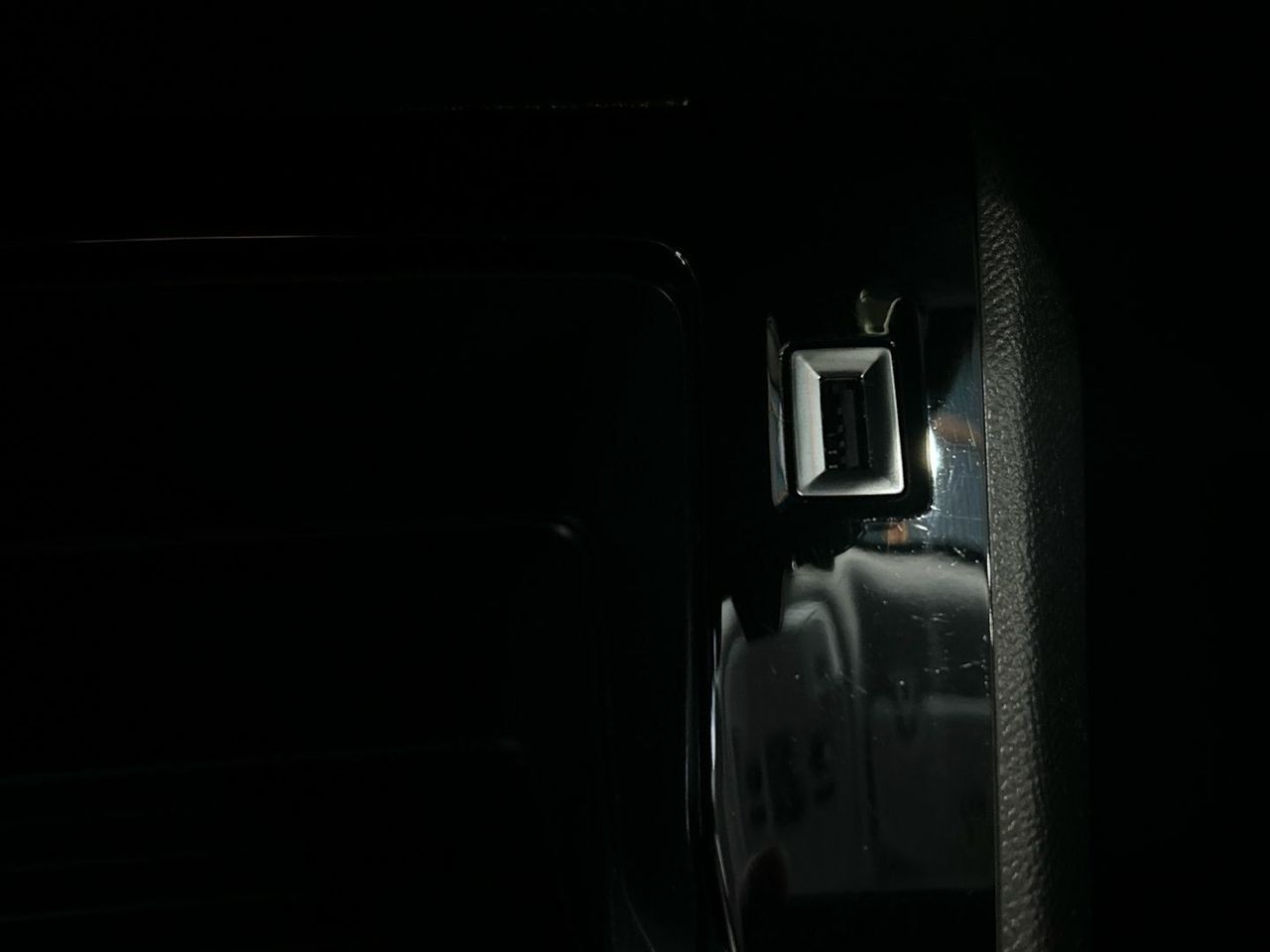 Peugeot 2008 Puretech 100 S&S Active Pack 75 kW (100 CV) - foto 34