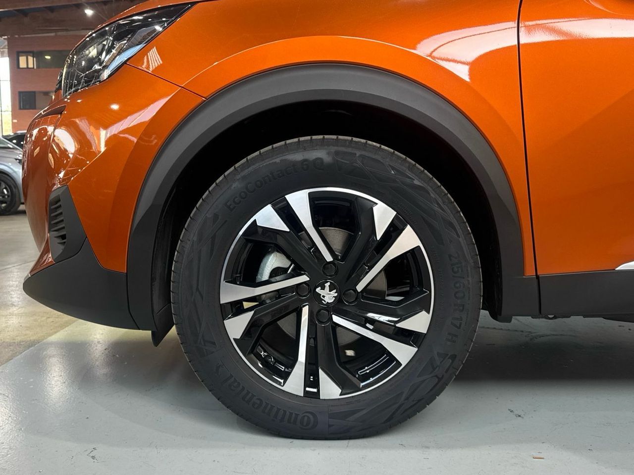 Peugeot 2008 PureTech 130 S&S Allure Pack 96 kW (130 CV) - foto 13