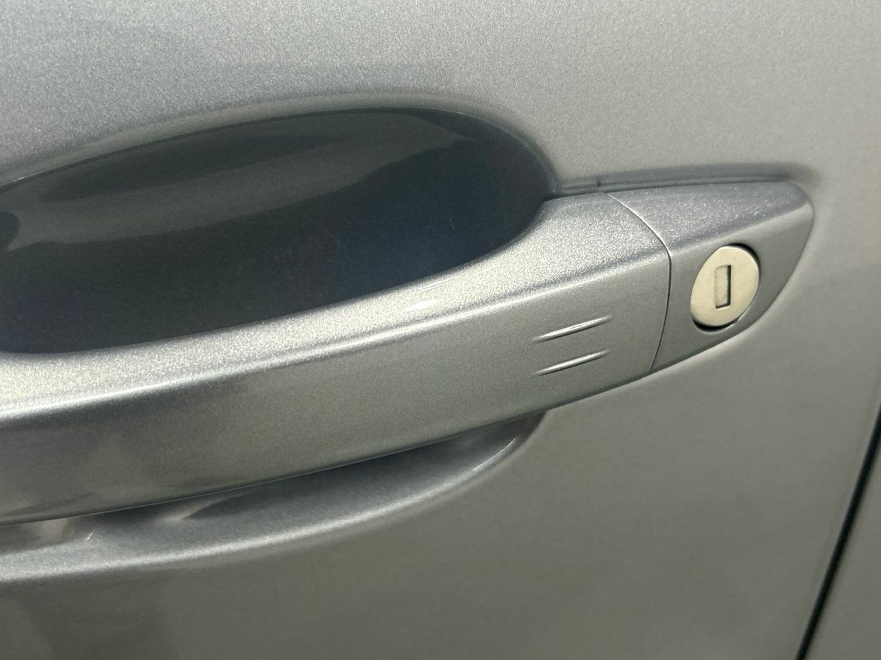 Peugeot 3008 Hybrid 225 Allure Pack e-EAT8 165 kW (225 CV) - foto 33