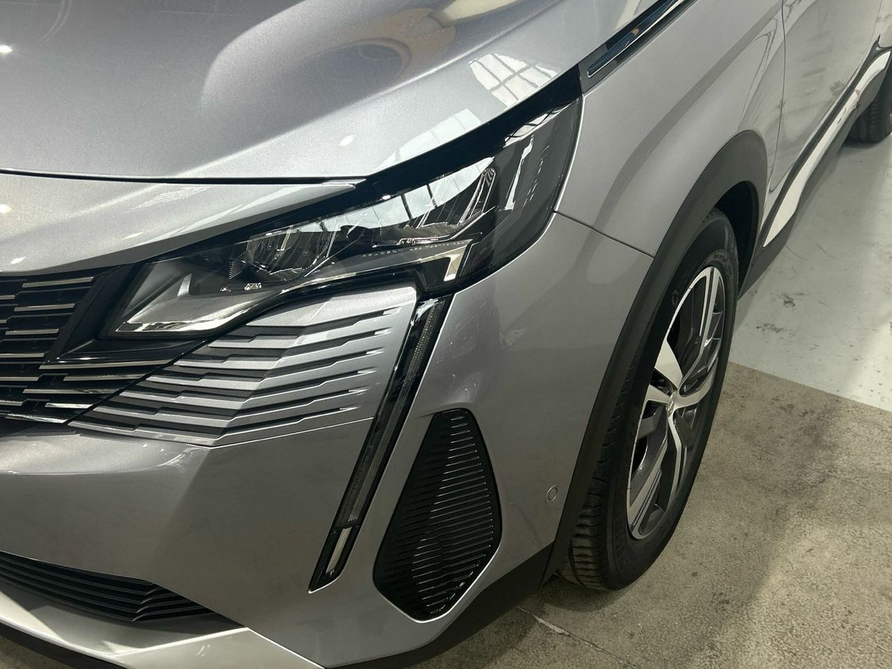 Peugeot 3008 Hybrid 225 Allure Pack e-EAT8 165 kW (225 CV) - foto 16