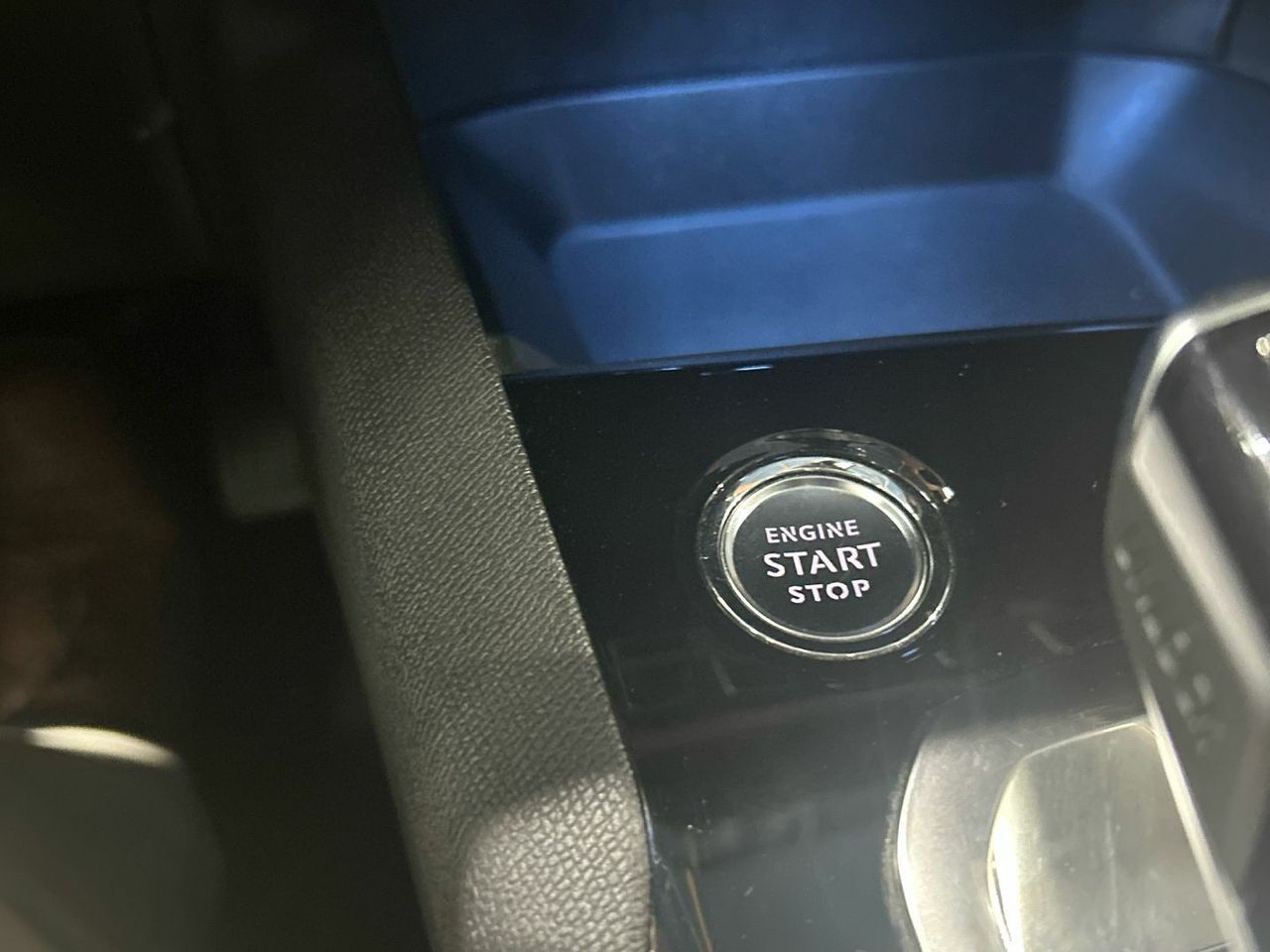 Peugeot 3008 Hybrid 225 Allure Pack e-EAT8 165 kW (225 CV) - foto 45