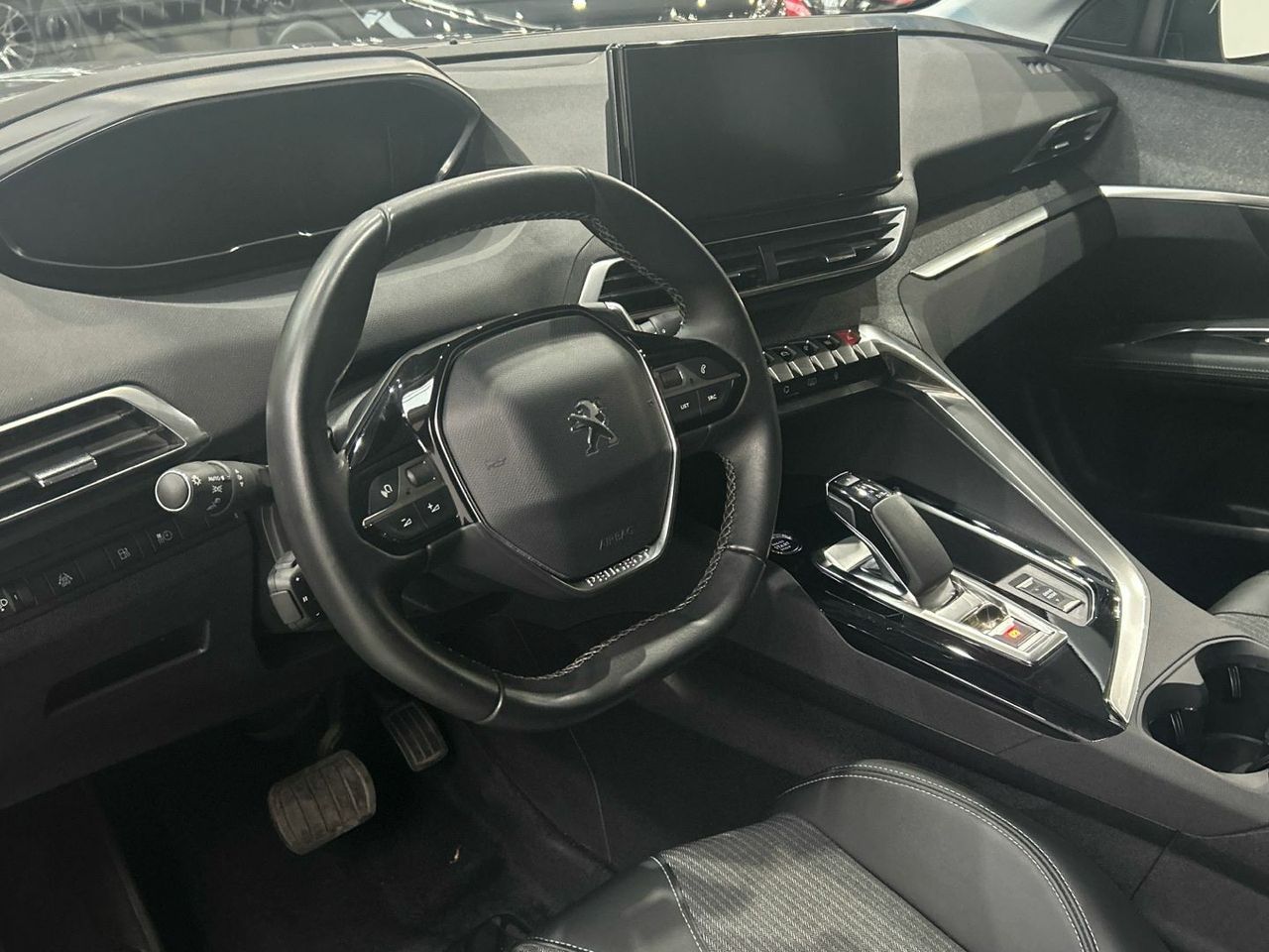 Peugeot 3008 Hybrid 225 Allure Pack e-EAT8 165 kW (225 CV) - foto 21