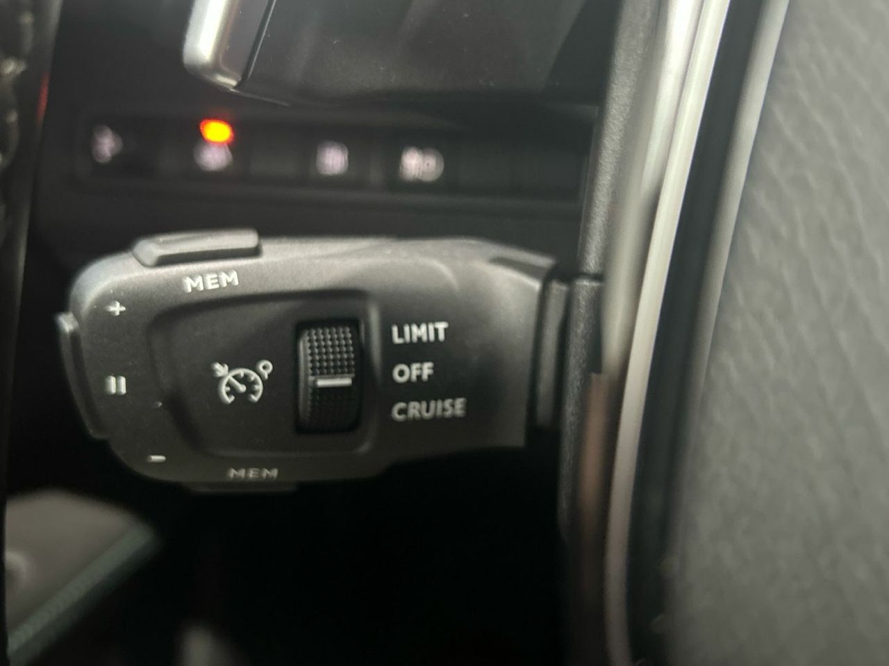 Peugeot 3008 Hybrid 225 Allure Pack e-EAT8 165 kW (225 CV) - foto 58