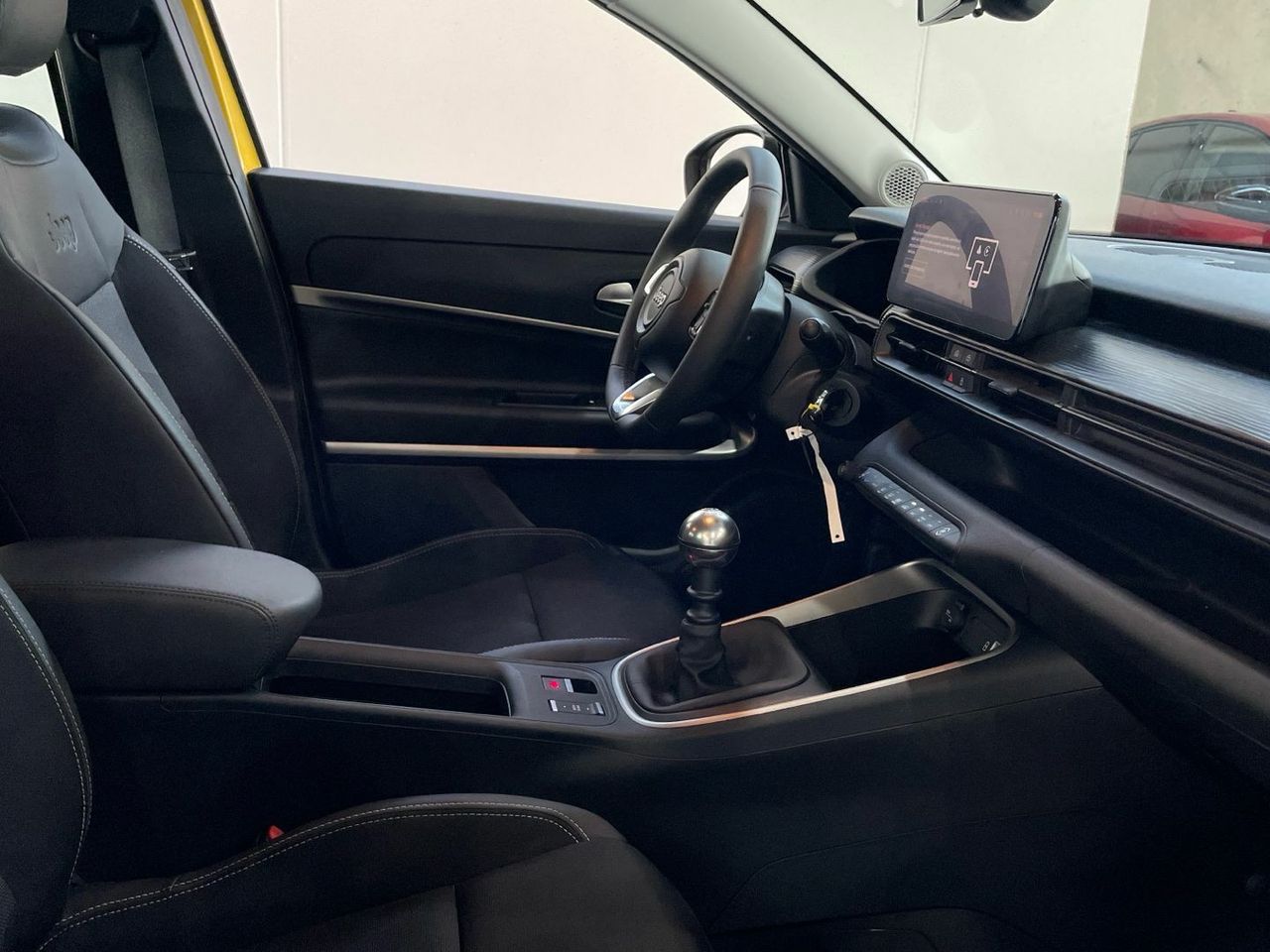 Jeep Avenger 1.2 G Altitude 74 kW (100 CV) - foto 25