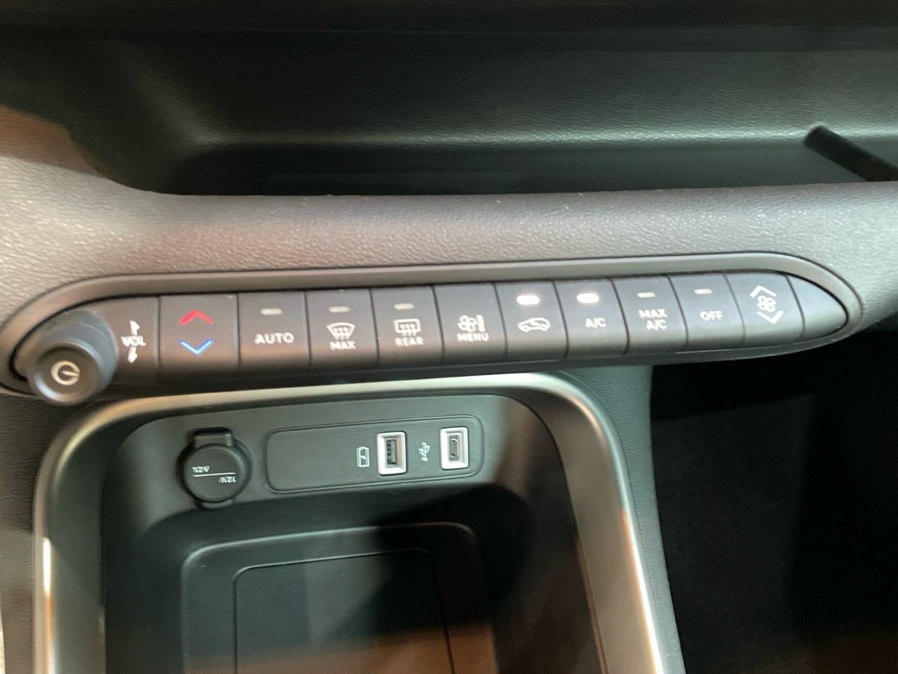 Jeep Avenger 1.2 G Altitude 74 kW (100 CV) - foto 29