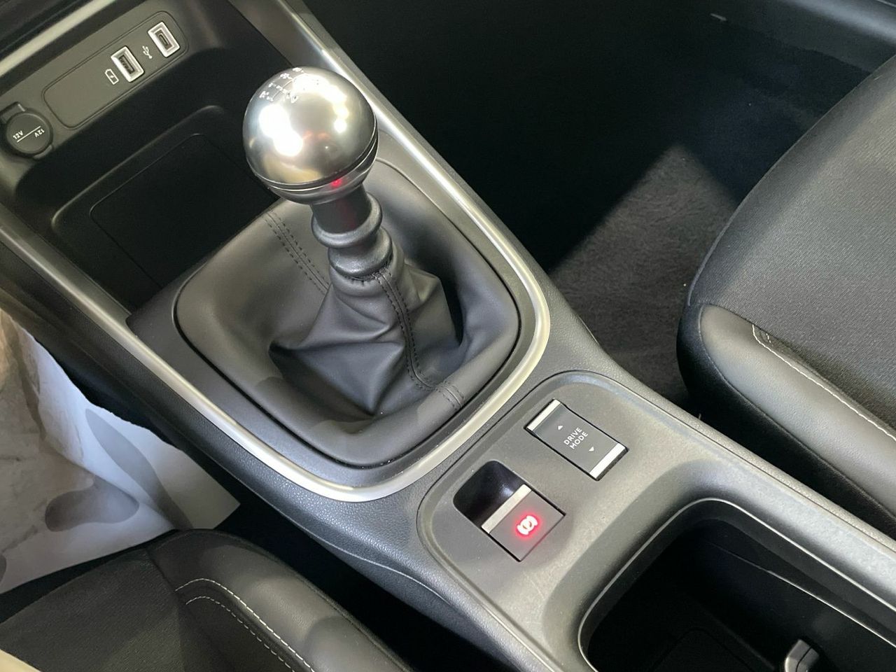 Jeep Avenger 1.2 G Altitude 74 kW (100 CV) - foto 14