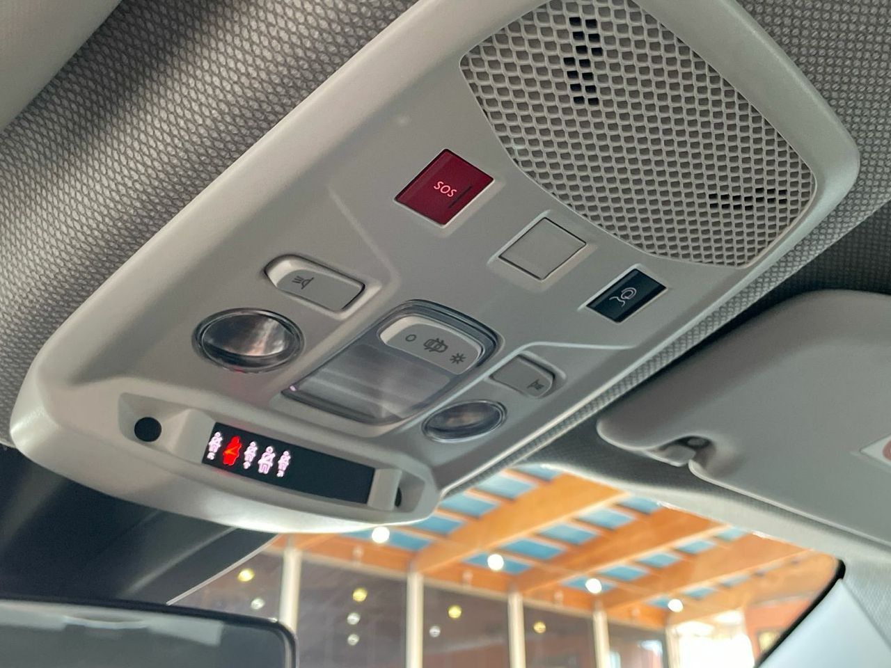 Jeep Avenger 1.2 G Altitude 74 kW (100 CV) - foto 18