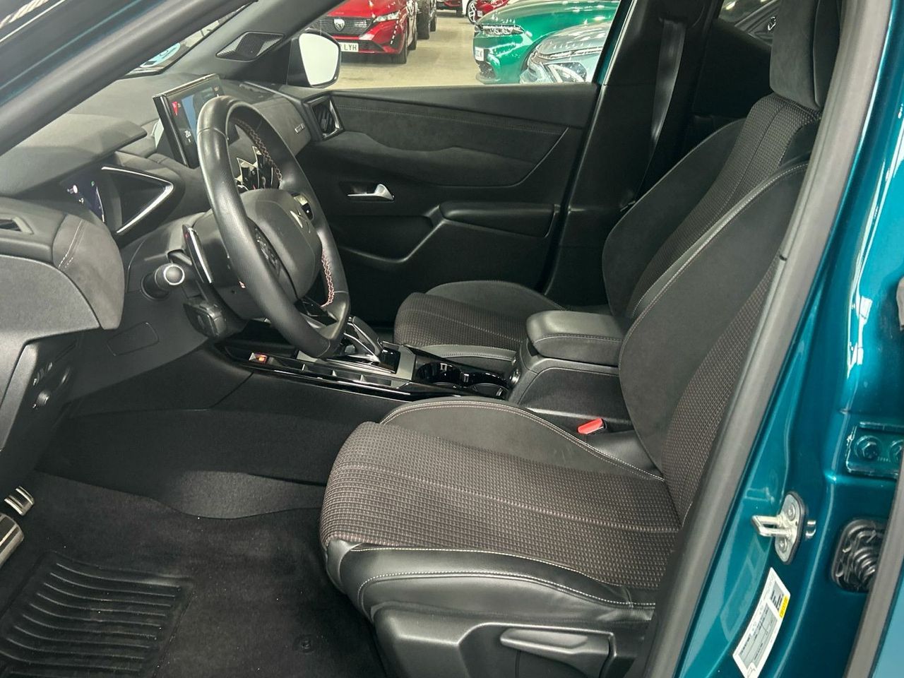 DS DS 3 BlueHDi 130 Performance Line Auto 96 kW (131 CV) - foto 11