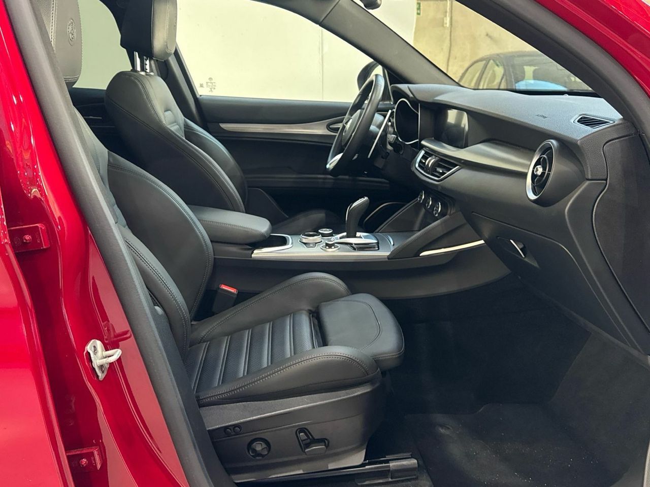 Alfa Romeo Stelvio 2.2 Diésel Veloce Q4 Auto 154 kW (210 CV) - foto 25