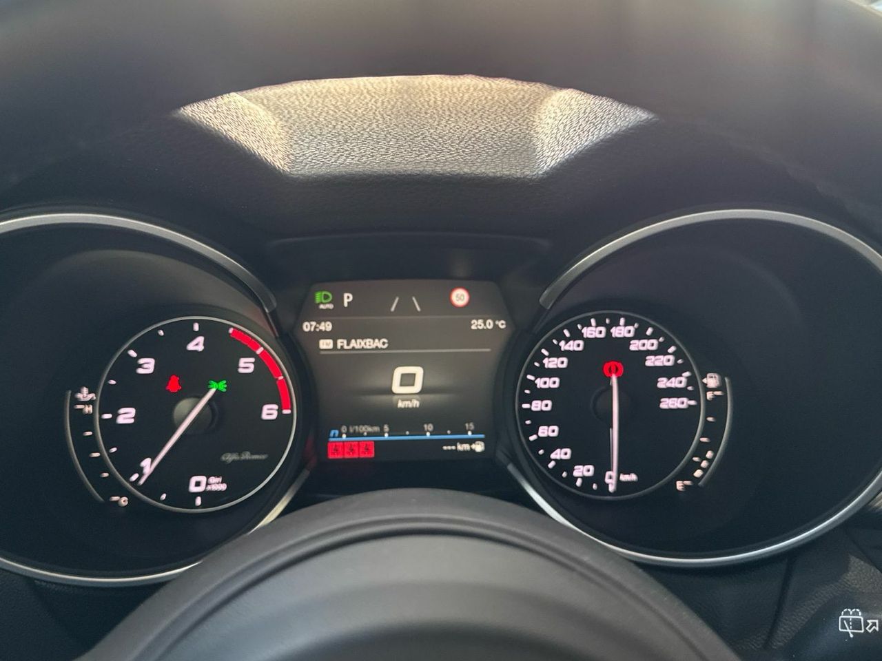 Alfa Romeo Stelvio 2.2 Diésel Veloce Q4 Auto 154 kW (210 CV) - foto 10