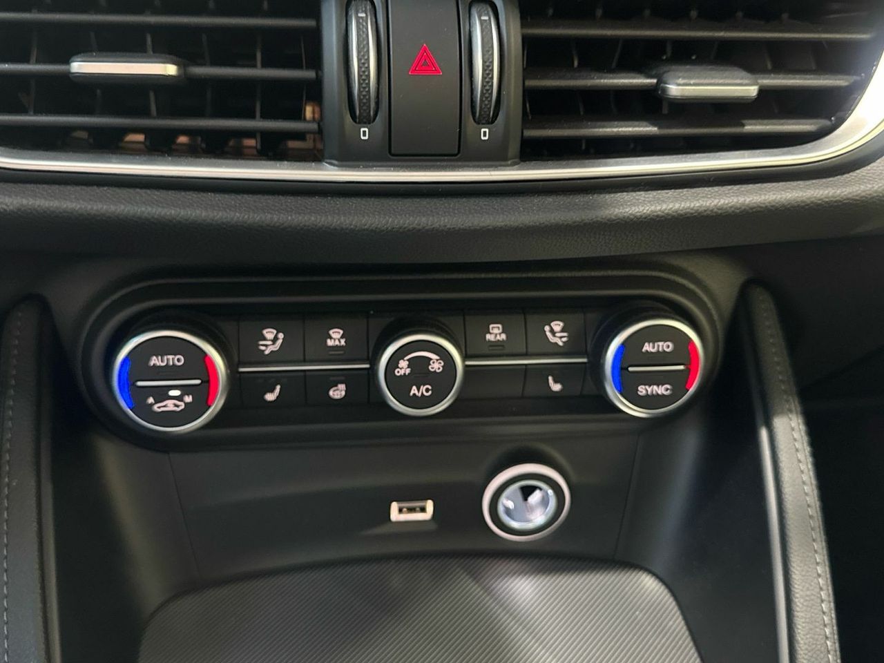 Alfa Romeo Stelvio 2.2 Diésel Veloce Q4 Auto 154 kW (210 CV) - foto 35