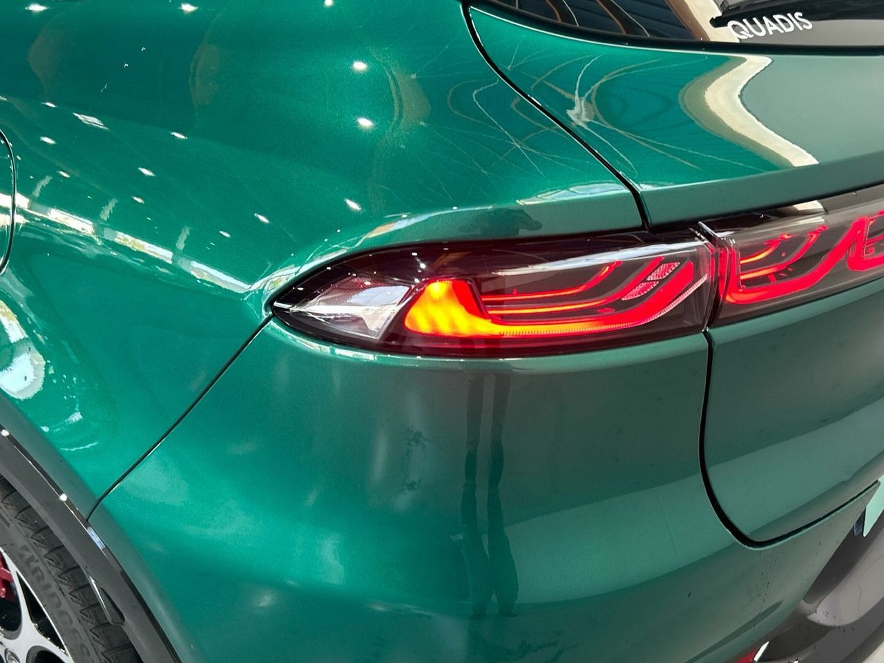 Alfa Romeo Tonale 1.3 Multi-air PHEV Veloce Q4 206 kW (280 C - foto 17