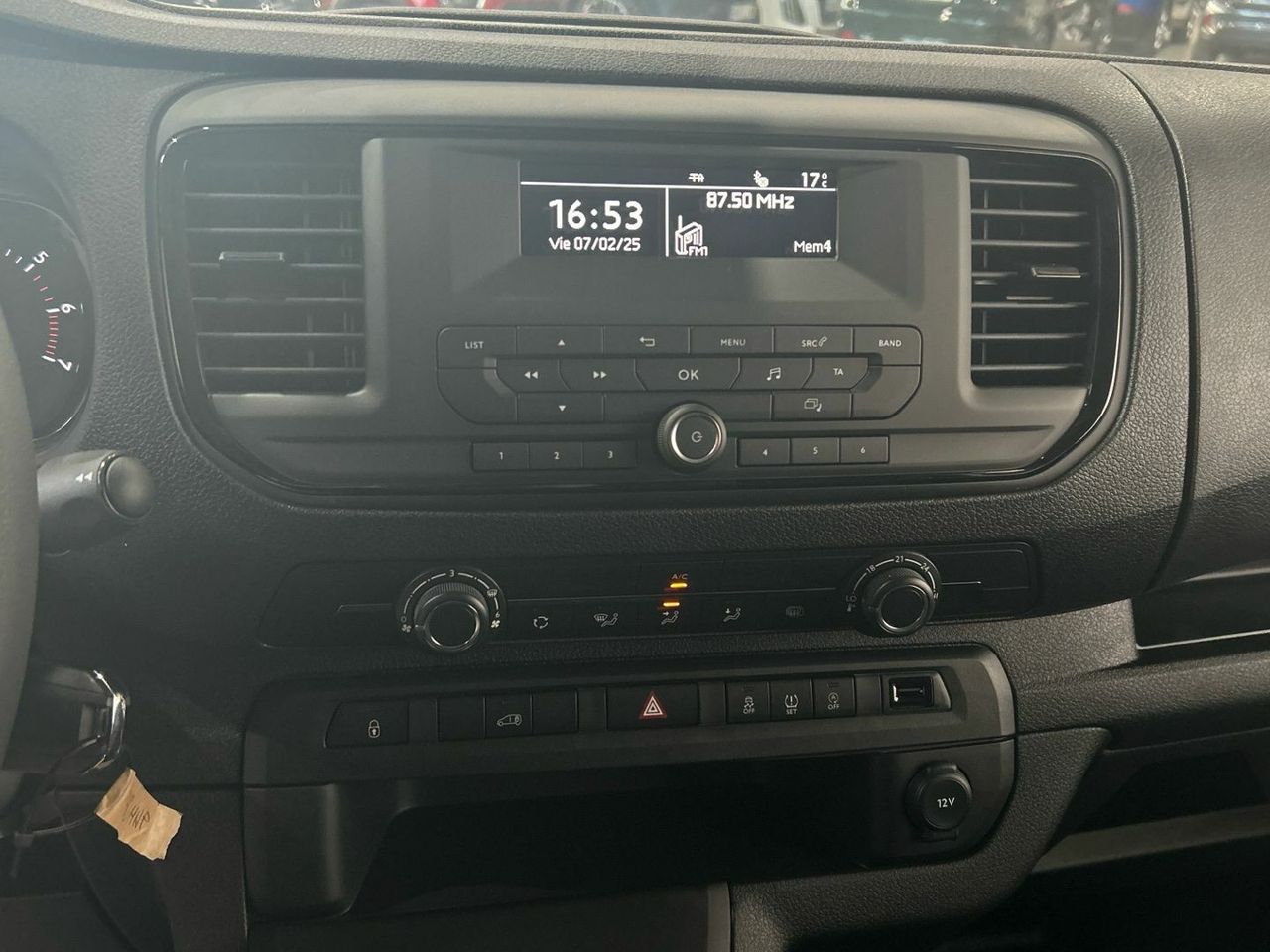 Citroën Jumpy Furgon BlueHDI 120 Talla M 88 kW (120 CV) - foto 15