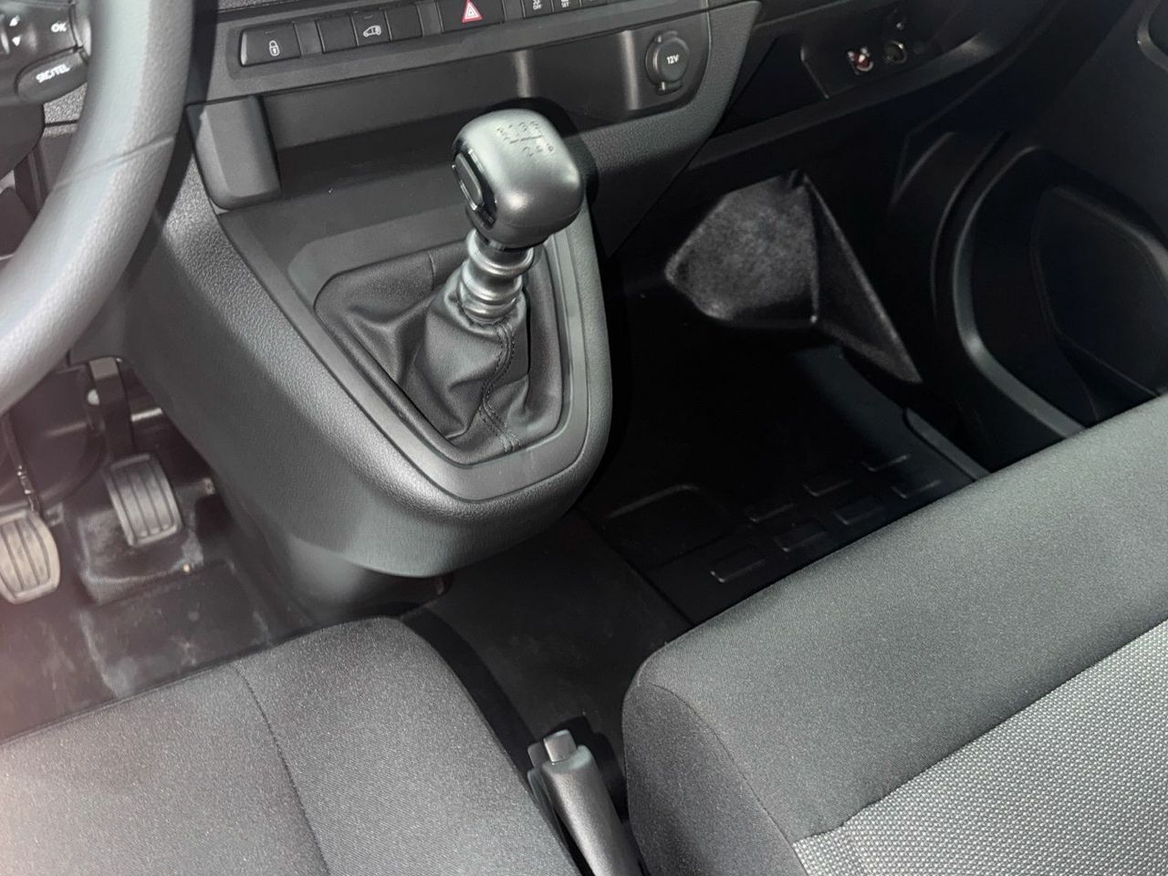 Citroën Jumpy Furgon BlueHDI 120 Talla M 88 kW (120 CV) - foto 14