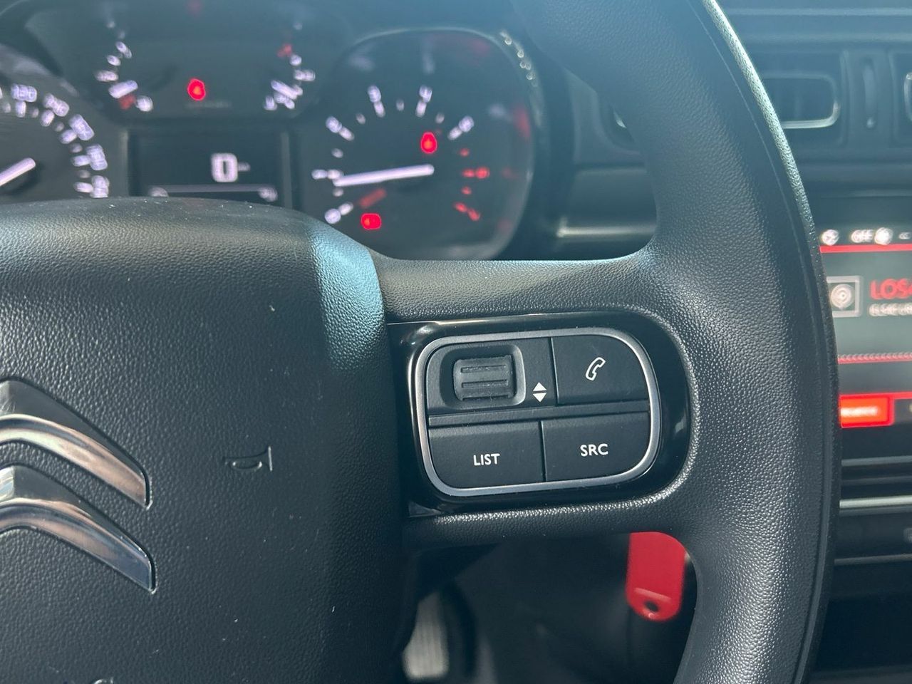 Citroën C3 PureTech 82 C-Series 61 kW (83 CV) - foto 29