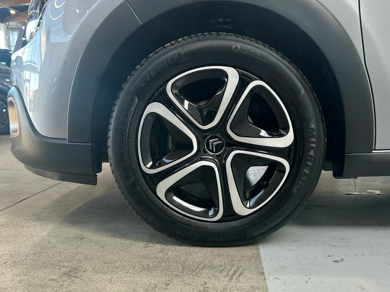 Citroën C3 PureTech 82 C-Series 61 kW (83 CV) - foto 13