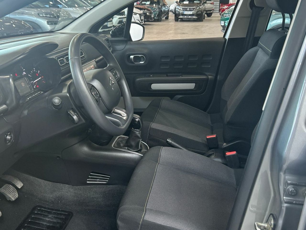 Citroën C3 PureTech 82 C-Series 61 kW (83 CV) - foto 11