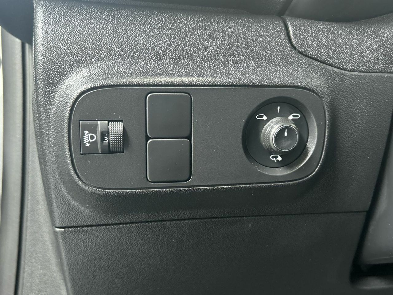 Citroën C3 PureTech 82 C-Series 61 kW (83 CV) - foto 25