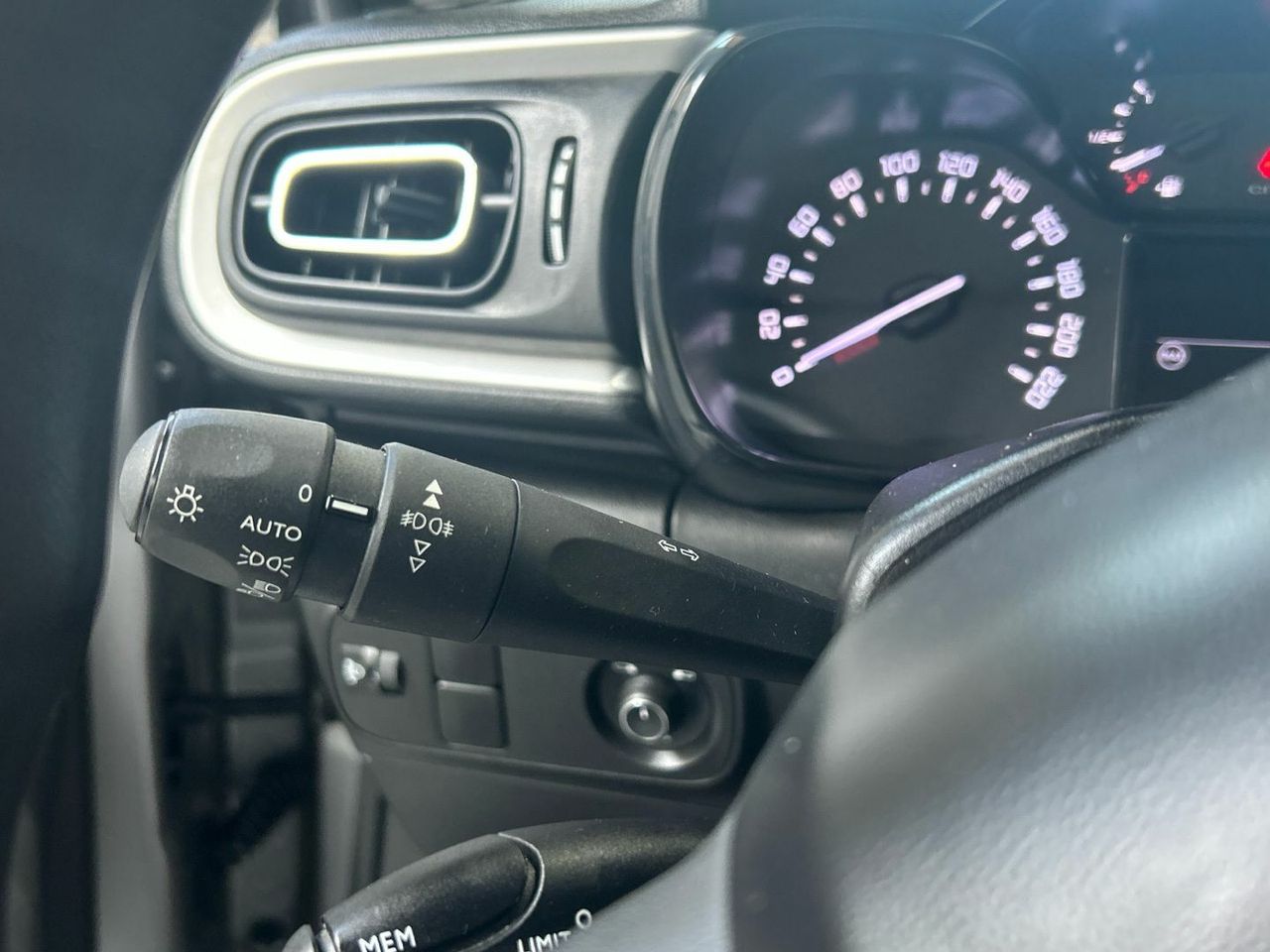 Citroën C3 PureTech 82 C-Series 61 kW (83 CV) - foto 26