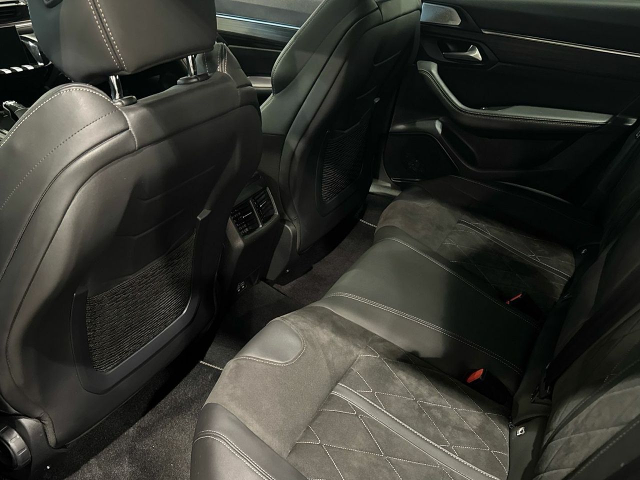 Peugeot 508 Hybrid 225 GT e-EAT8 165 kW (225 CV) - foto 26