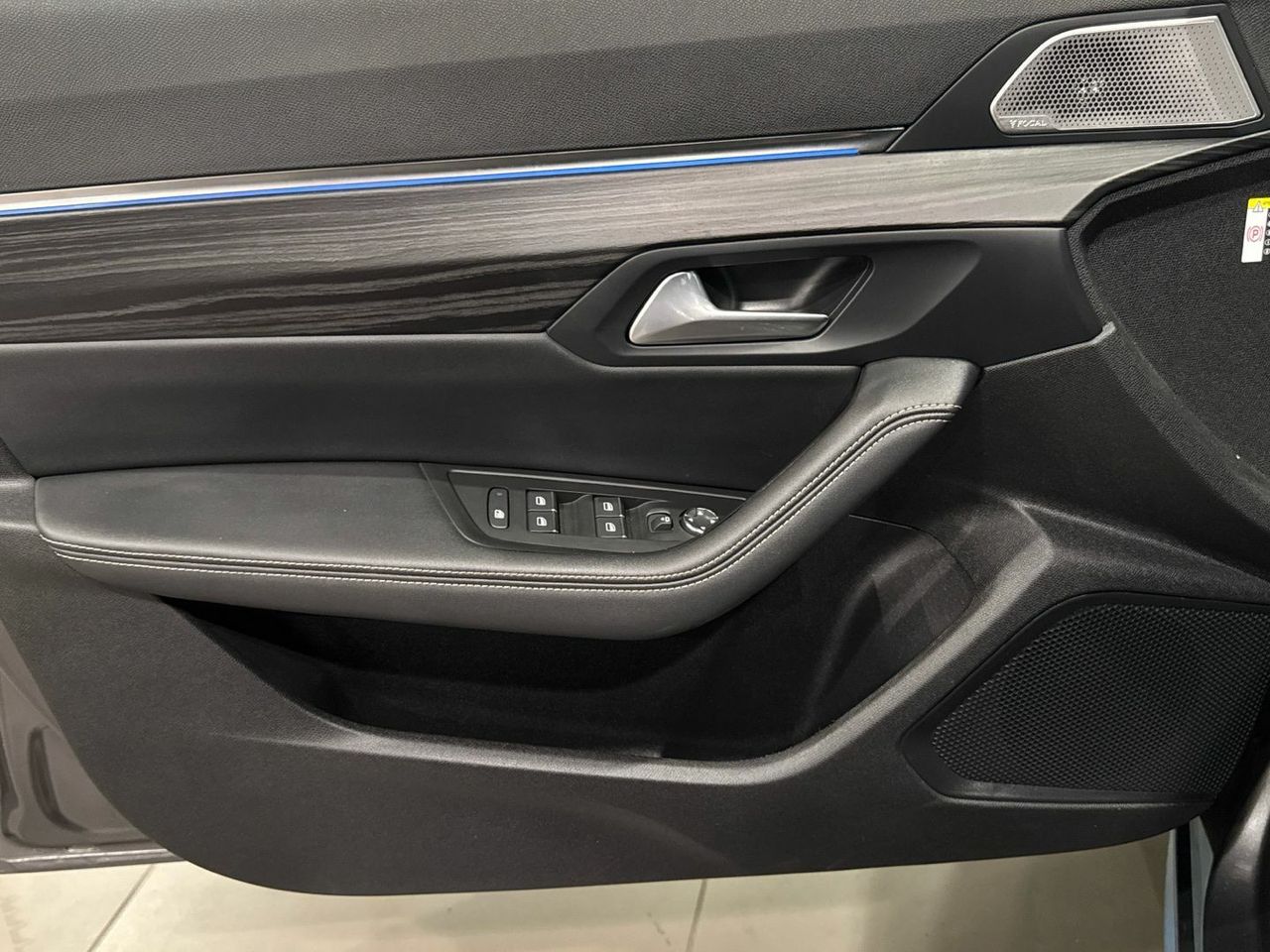 Peugeot 508 Hybrid 225 GT e-EAT8 165 kW (225 CV) - foto 19