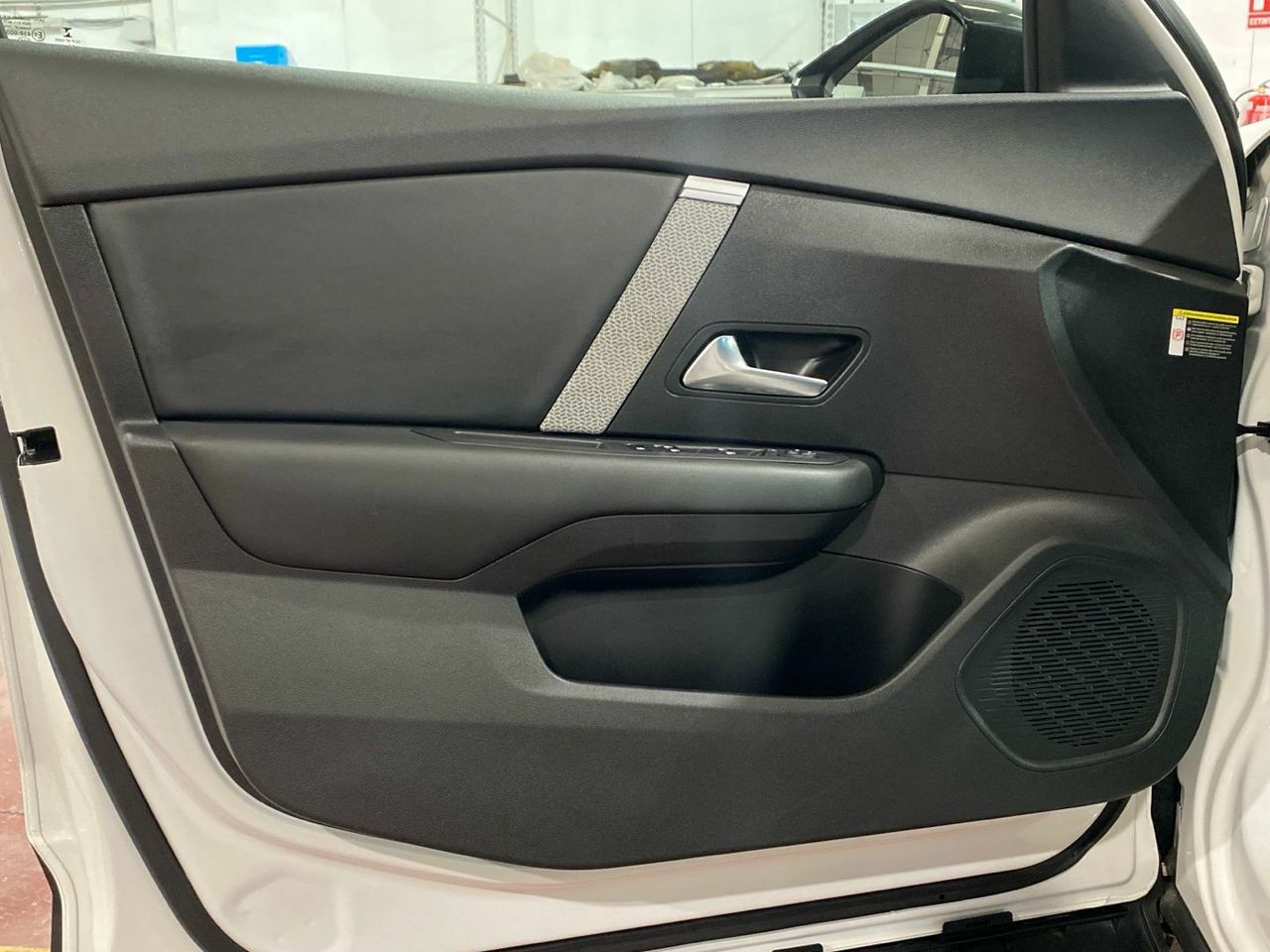 Citroën C4 BlueHDi 130 S&S Feel Pack EAT8 96 kW (130 CV) - foto 19